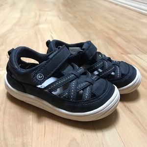 Stride Rite Sneaker Sandal